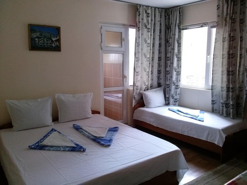 سوزوبول Dobrevi Guest House المظهر الخارجي الصورة